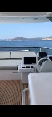 Azimut Magellano 66 2