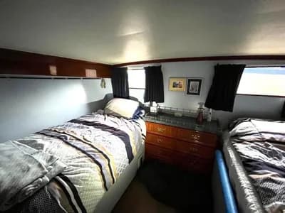 1968 Grenfell Aft Cabin Motoryacht | 40 ft 3