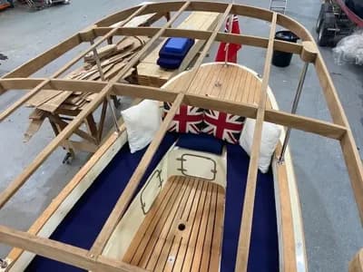 1999 Steam and Electric Launch Company Launch 21 Boat for Sale in Norwich 5