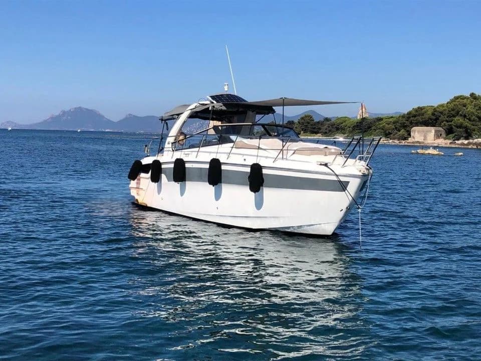2015 Bavaria 300 Sport | 9m
