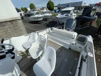 BENETEAU FLYER 750 WA 3