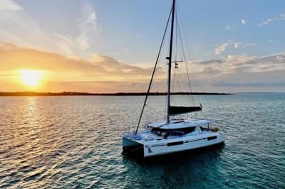 2019 Leopard 45 | 45 ft 2