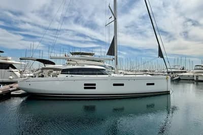 2025 Moody DS48 | 50.6 ft 2