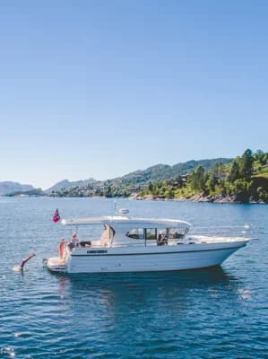 2025 Viknes 1080 Panorama Boat for Sale in Bournemouth 3