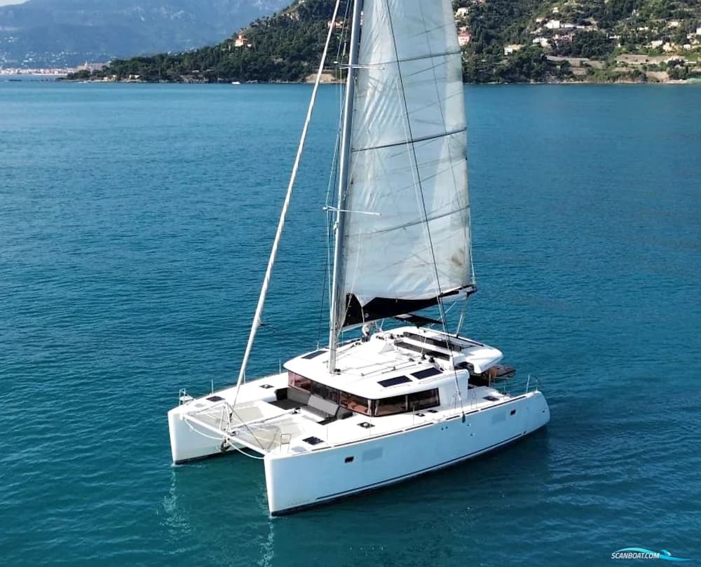 Lagoon 450