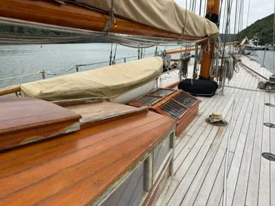 1995 Laurent Giles Dyarchy Gaff Cutter Boat for Sale in Cornwall 5
