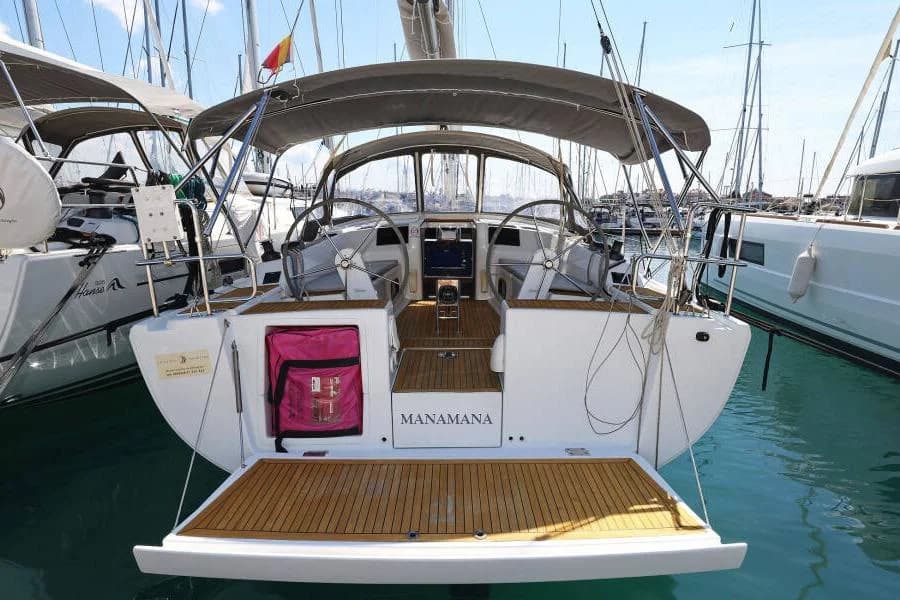 2017 Hanse 385 | 37.4 ft