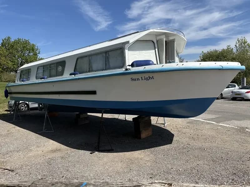 1984 Bounty 37 Boat for Sale in Chertsey