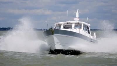 2015 Hardy 32 DS Boat for Sale in Lymington 2
