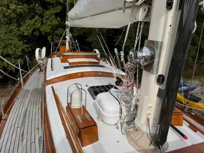 1963 Tucker-Brown Kim Holman Bermudan Cutter Boat for Sale in Devon 4