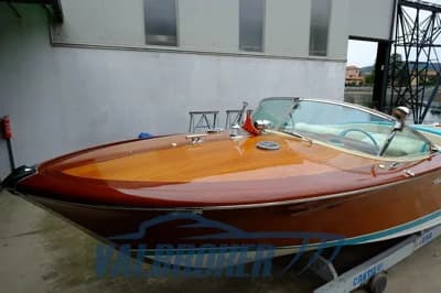 Riva Aquarama Special 4