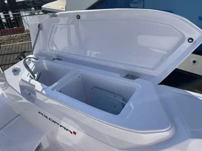 2026 Axopar 29 XC Cross Cabin Boat for Sale in southampton 4