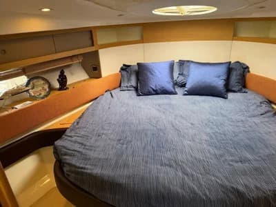 2010 Fairline Targa 44 Boat for Sale in Southampton 5