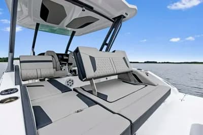 2027 Monterey 27 SS Boat for Sale in Chichester 5