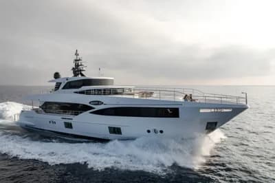 Gulf Craft Majesty 100 2