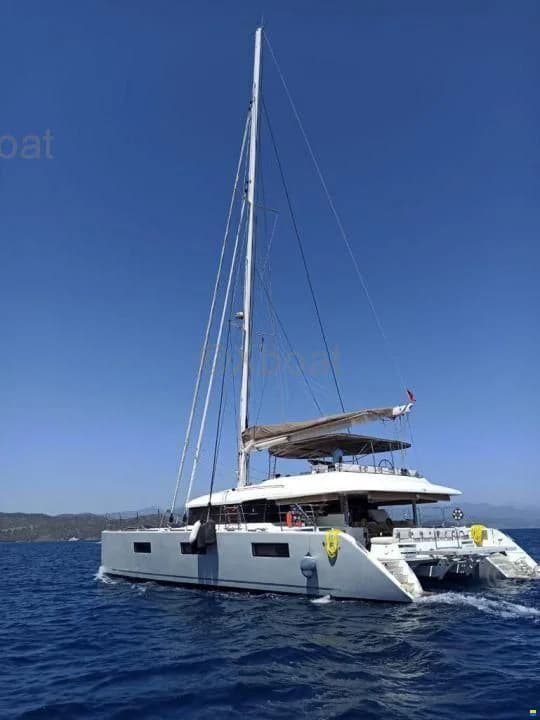 Lagoon 620