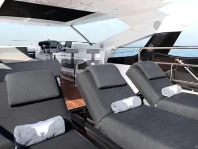 Sunseeker 95 Yacht 4