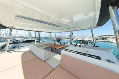 Lagoon 55 3