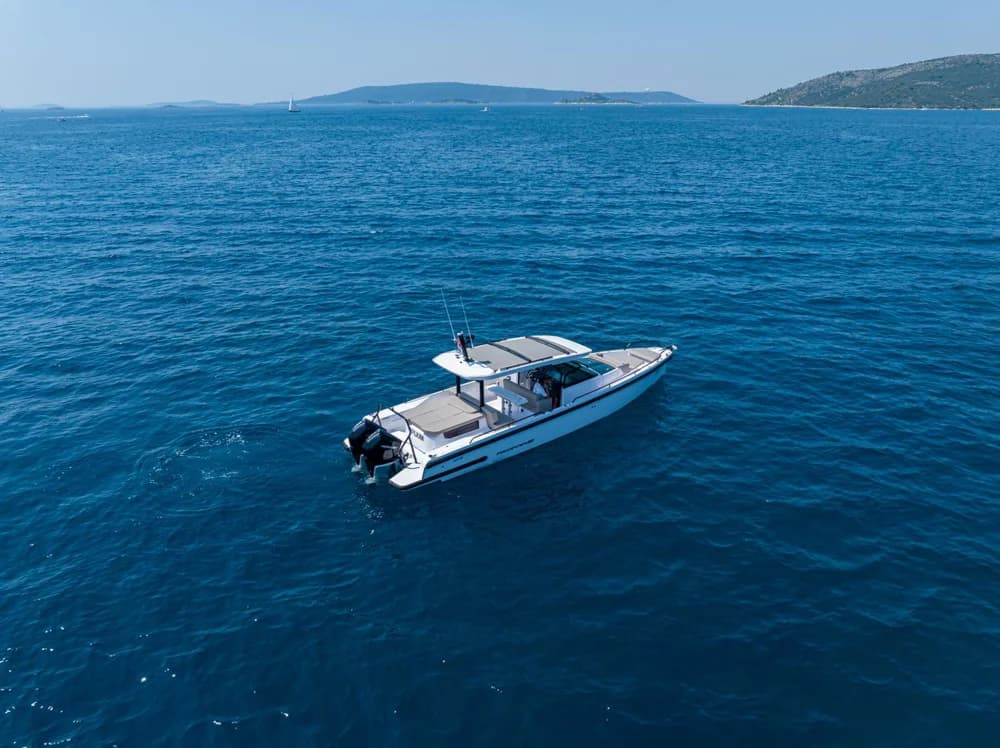 2024 Axopar 37 Sun-Top | 37.7 ft