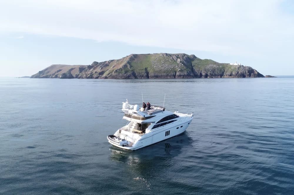 2008 Princess 54 Flybridge Motor Yacht | 17m
