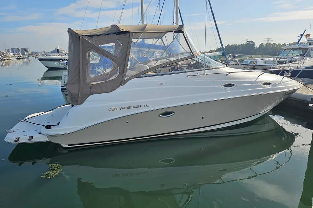 2008 Regal Commodore 2665 | 9m