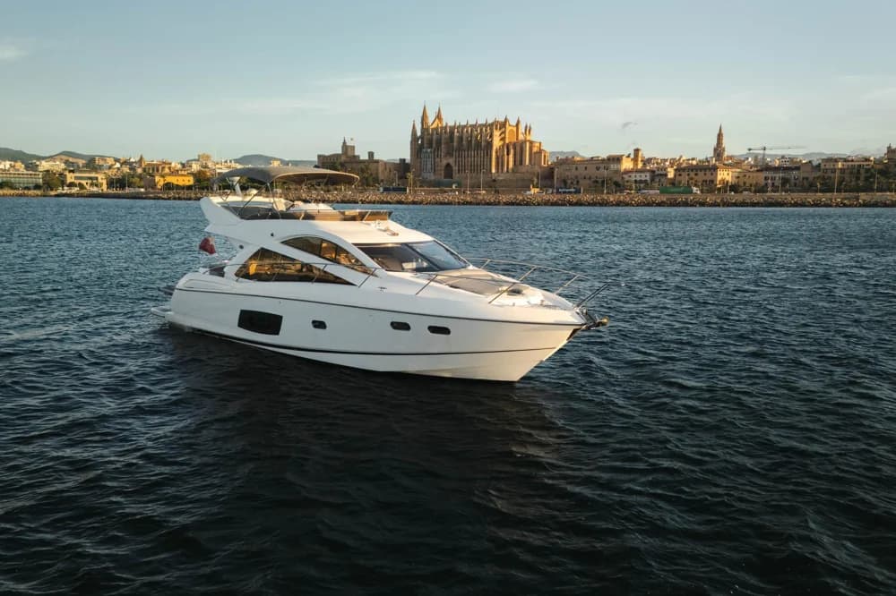 2012 Sunseeker Manhattan 53 | 18m