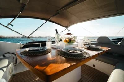 2012 Sunseeker Manhattan 53 | 18m 3
