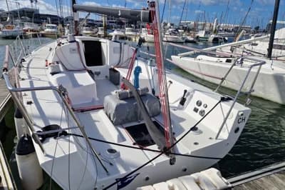 2022 J Boats J/99 | 32.5 ft 3