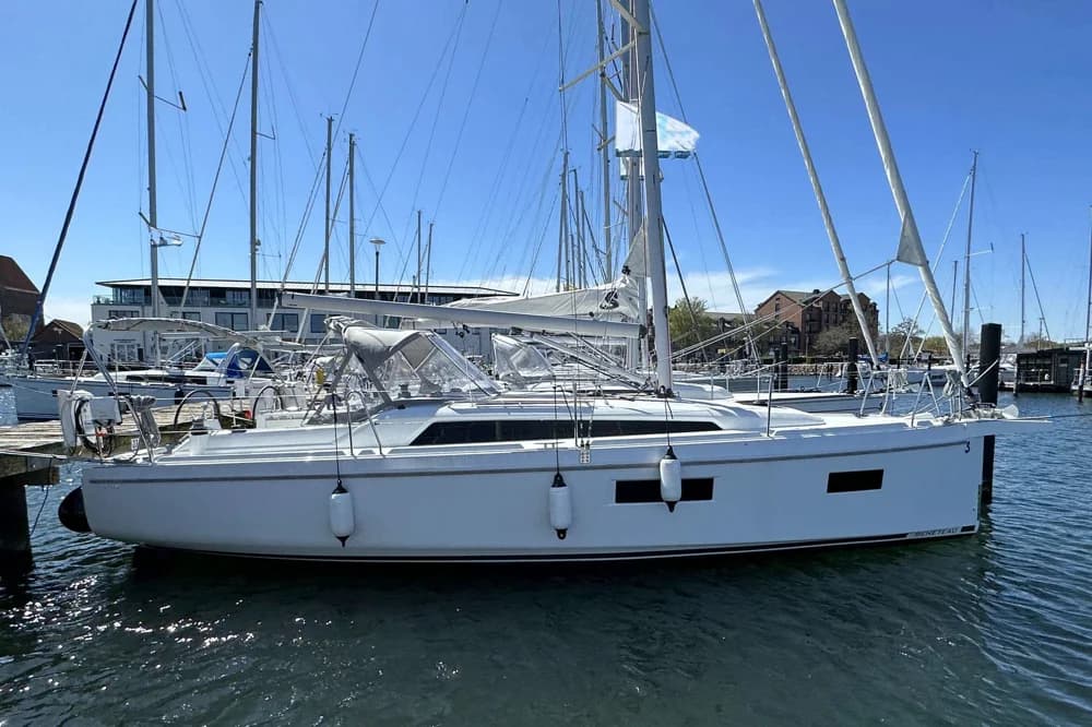 BENETEAU OCEANIS 34.1