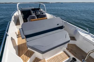 2026 Nimbus Tender 8 | 26.0 ft 3