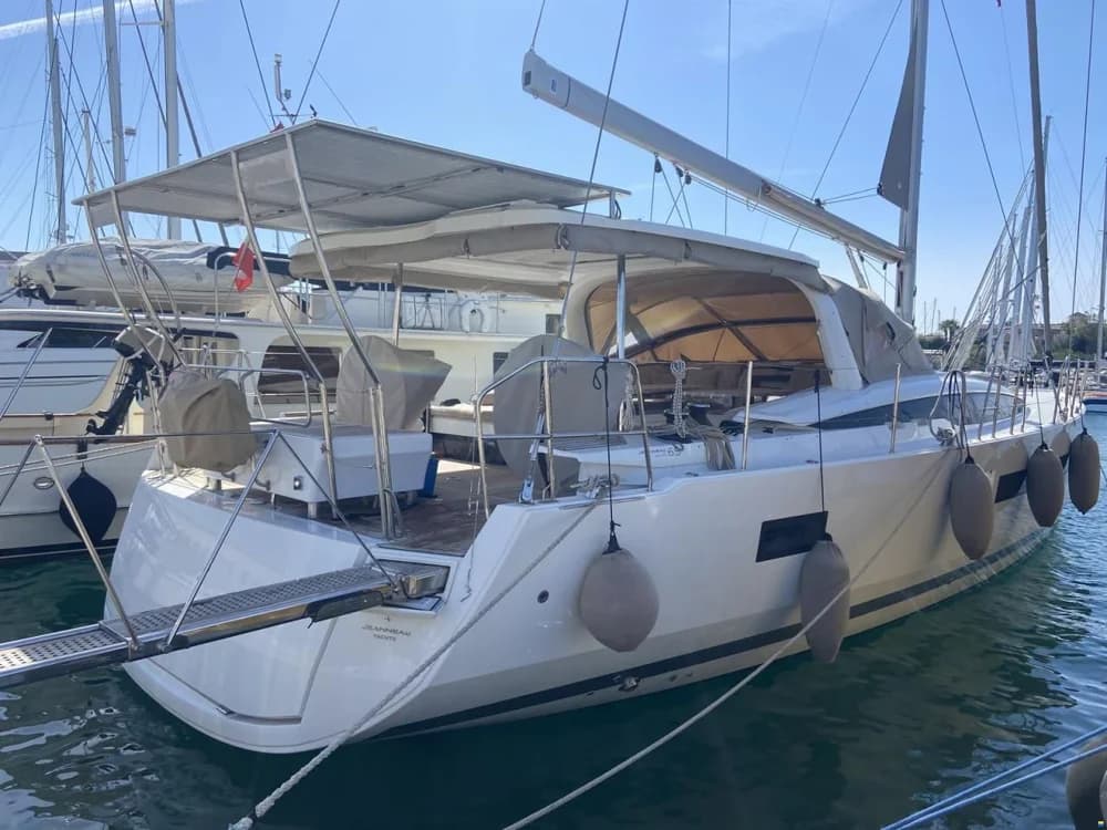 Jeanneau 65