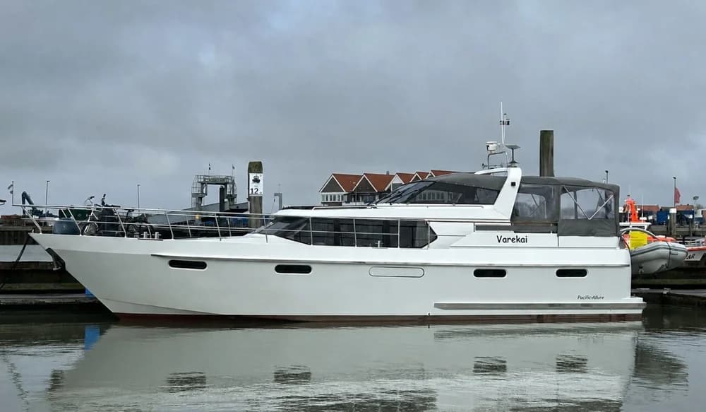 Van den Hoven Allure 155 Cabrio