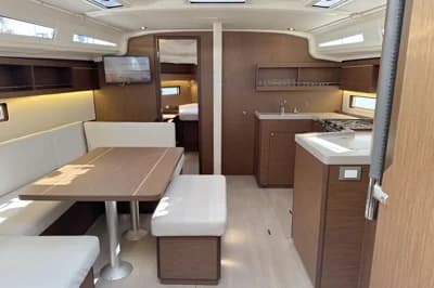 Bénéteau Oceanis 40.1 5