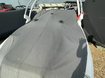 2021 Cobalt CS23 | 23.7 ft 3
