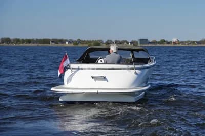 Riviera 24 3