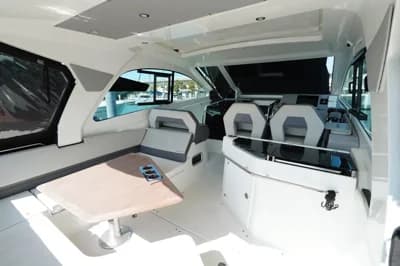 2023 Beneteau Gran Turismo 32 | 32.7 ft 2