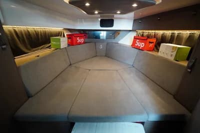 2023 Beneteau Gran Turismo 32 | 32.7 ft 3