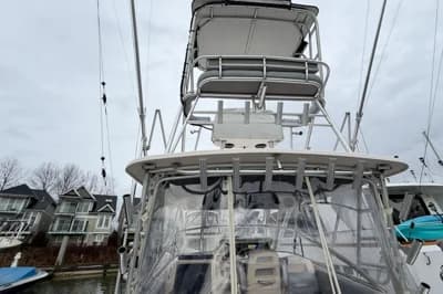2004 Grady-White Express 330 | 33.5 ft 3