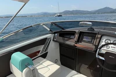 2019 Riva Iseo | 27 ft 3