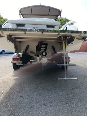 2016 Cobalt A28 | 28.5 ft 5