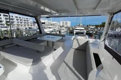Leopard 40 Powercat 5