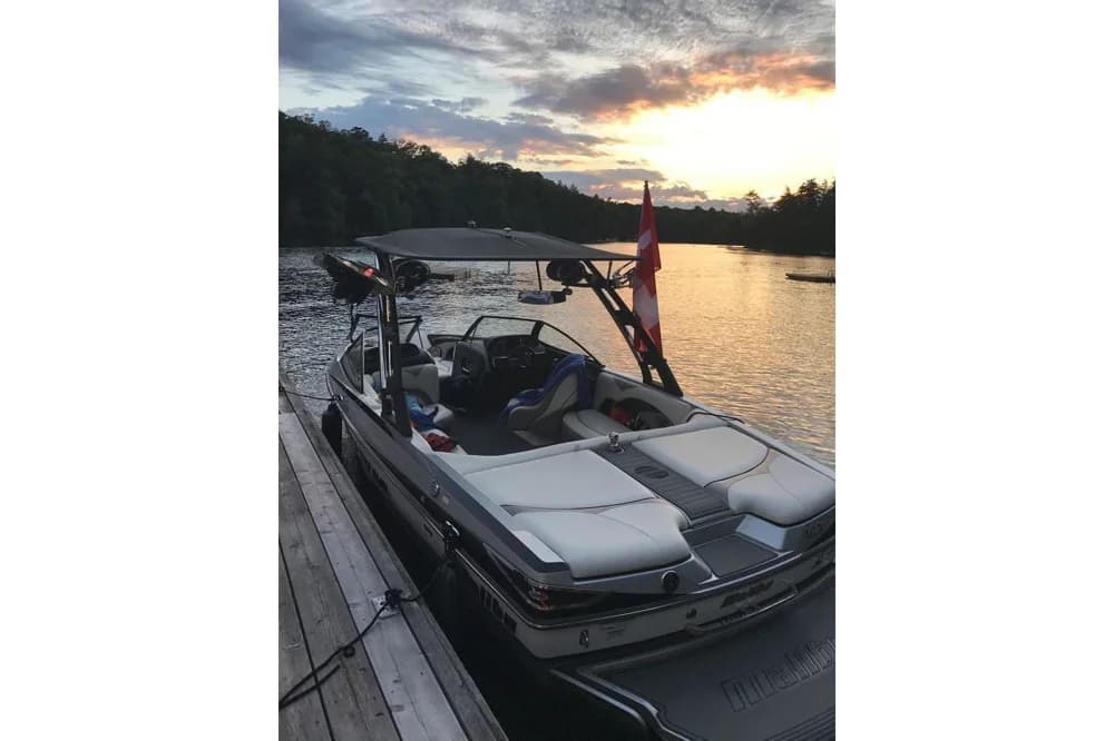 2014 Malibu Wakesetter VLX | 23 ft