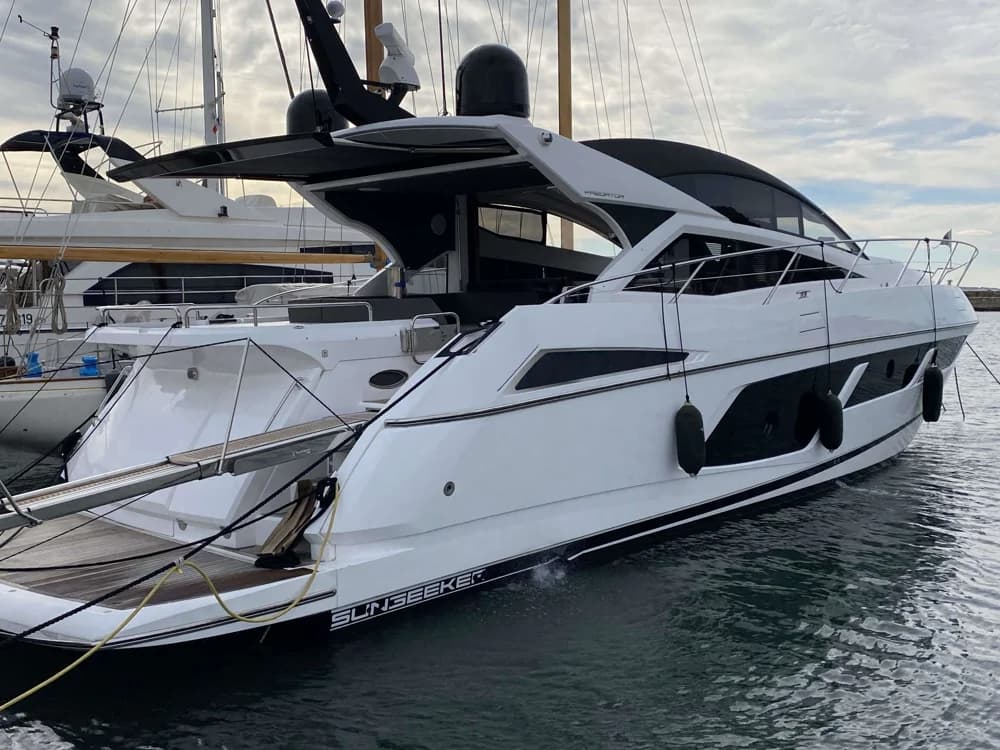 2017 Sunseeker Predator 57 | 59.8 ft