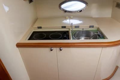 2003 Hunton RS43 | 42.8 ft 3