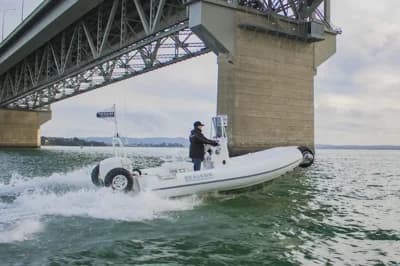 Sealegs 6.1M SPORT RIB 3