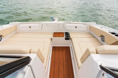 2026 Aquila 32 Sport | 32 ft 3