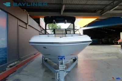 2025 Bayliner VR6 Bowrider OB | 22.6 ft 2