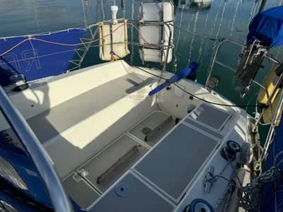 1983 Moody 29 Boat for Sale in Gosport 5