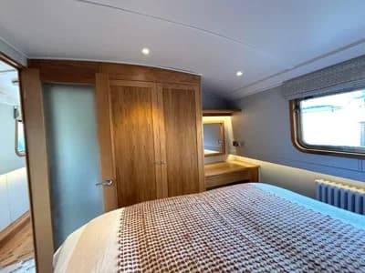 2023 Waterspace Living Hampton 70 Boat for Sale in Nottinghamshire 2