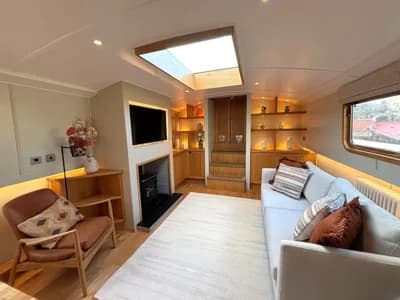 2023 Waterspace Living Hampton 70 Boat for Sale in Nottinghamshire 4